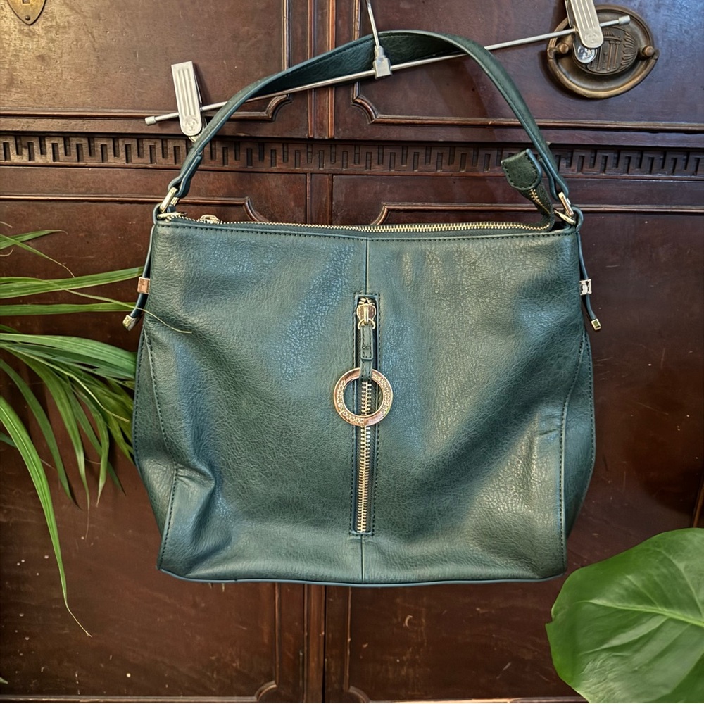 Chic forest green Shoulder Bag with Gold Accents